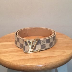 Louis Vuitton belt
